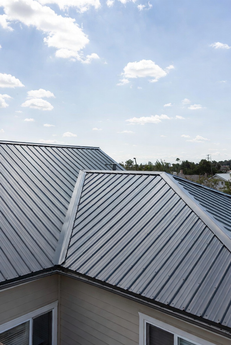 Metal Roofing Contractor London